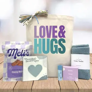 itsonlynaturalgifts Love and Hugs Chemo Care Gift Basket with Meli's Oatey Rinse Plantable Seed Paper Cozy Socks Calm Lattika & Mini Oatmeal Raisin Cookies Set