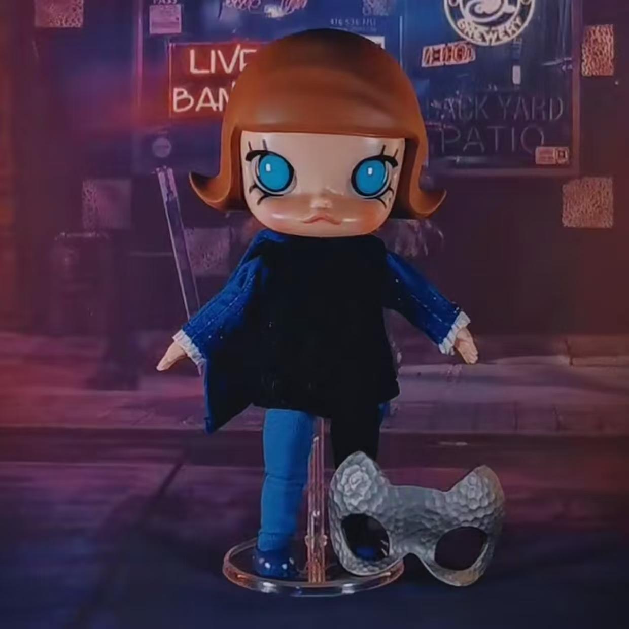 (cat10135)Molly Action Figures