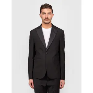 Black Satin Suit – Men’s 34 (EU 44)