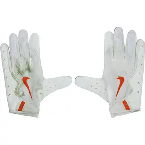 Ronnie Hickman Cleveland Browns Game-Used White Nike Gloves vs. Chicago Bears on December 14, 2025