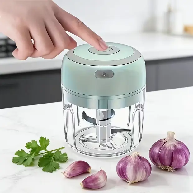 Portable Mini Multifunctional Electric Food Chopper, Single Speed Mincer For Veg, Tomato, Ginger Paste, Button Activated Mini Blender, Compact Kitchen Gadget For Baby Food, Seasoning & Daily Home Ingredient Prep For Small Family Home Cooking Daily Use
