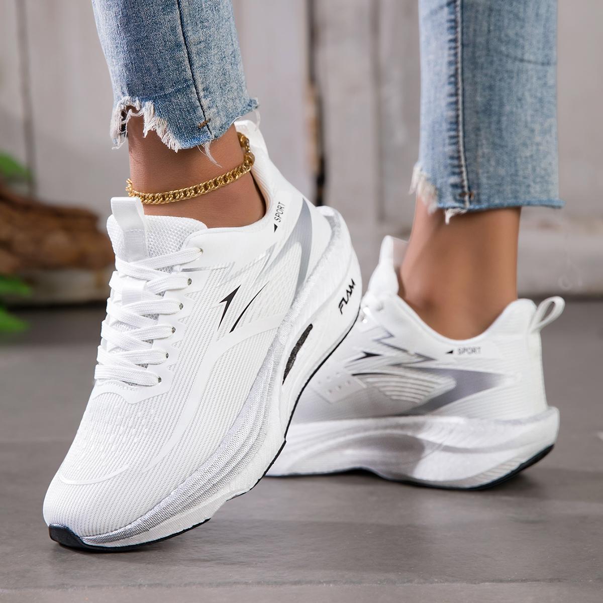 Women's lightweight breathable running shoes - carbon plate low top mesh design suitable for marathon, sprint and casual wear - all season sports shoes, sprint shoes, sports style, comfortable fit, sports shoes, fitness enthusiasts Women's lightweight breathable running shoes - carbon plate low top mesh design suitable for marathon, sprint and casual wear - all season sports shoes, sprint shoes, sports style, comfortable fit, sports shoes, fitness enthusiasts