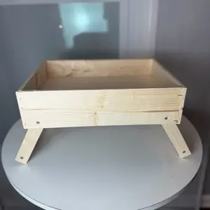 Elevated Wooden Breakfast Tray for Breakfast in Bed, Surprise Breakfast Setups, Gift Displays, Floral Arrangements and Event Styling – Natural Wood Decorative Serving Tray, Bandeja Elevada de Madera para Desayuno en la Cama, Desayunos Sorpresa