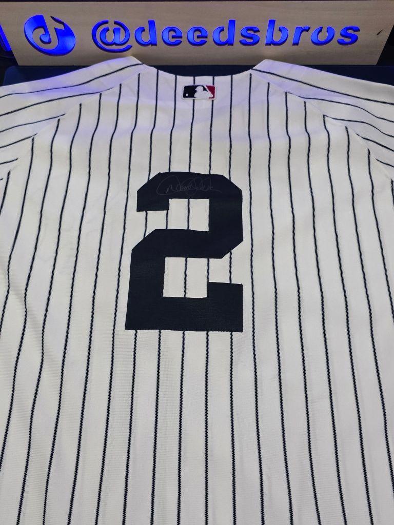 (3 Teams) Baseball Jersey Break.  2025 Hit Parade Deedsbros Edition Authentic Autographed Baseball Jersey Break - Pick Your Teams (1 box)