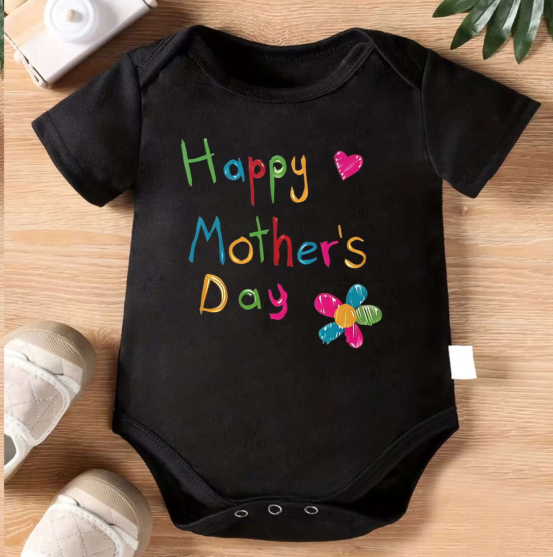 1pc Baby Crawling Suit - Pink Onesie with "Happy Mother's Day" Print - Soft Cotton Outfit for Newborns & Toddlers 0-3 Years - Mother's Day Gift - Machine Washable Infant Wear