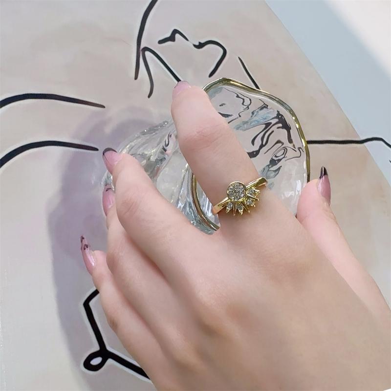 Sun & Moon Ring Rhinestone Band White/Golden Metal Coating Romantic Gift for Couples Weddings Anniversaries