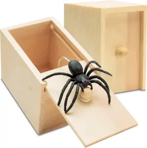 Wooden Spider Prank Box, Jump Scare Gag Gift for Adults, Valentine's day, April Fools & Halloween Pranks Kit, Jump Scare Prank for Parties, Family, Office & Dorms
