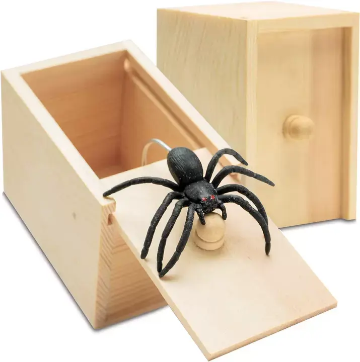 Wooden Spider Prank Box, Jump Scare Gag Gift for Adults, Valentine's day, April Fools & Halloween Pranks Kit, Jump Scare Prank for Parties, Family, Office & Dorms
