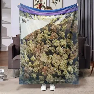 Dank Weed Theme Blanket Super Soft Flannel Blanket- Suitable For Use on Sofas, Beds, or For Travel, Gentle on The Skin, an Excellent Gift Multi-Purpose Holiday Blanket, Warm and Soft, Suitable For All Seasons