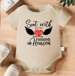 1pc Baby Crawling Suit - White Onesie with "Sent with a Kiss from My Grandma in Heaven" Print - Soft Cotton Outfit for Newborns & Toddlers 0-3 Years - Memorial Grandma Gift - Machine Washable Infant Wear