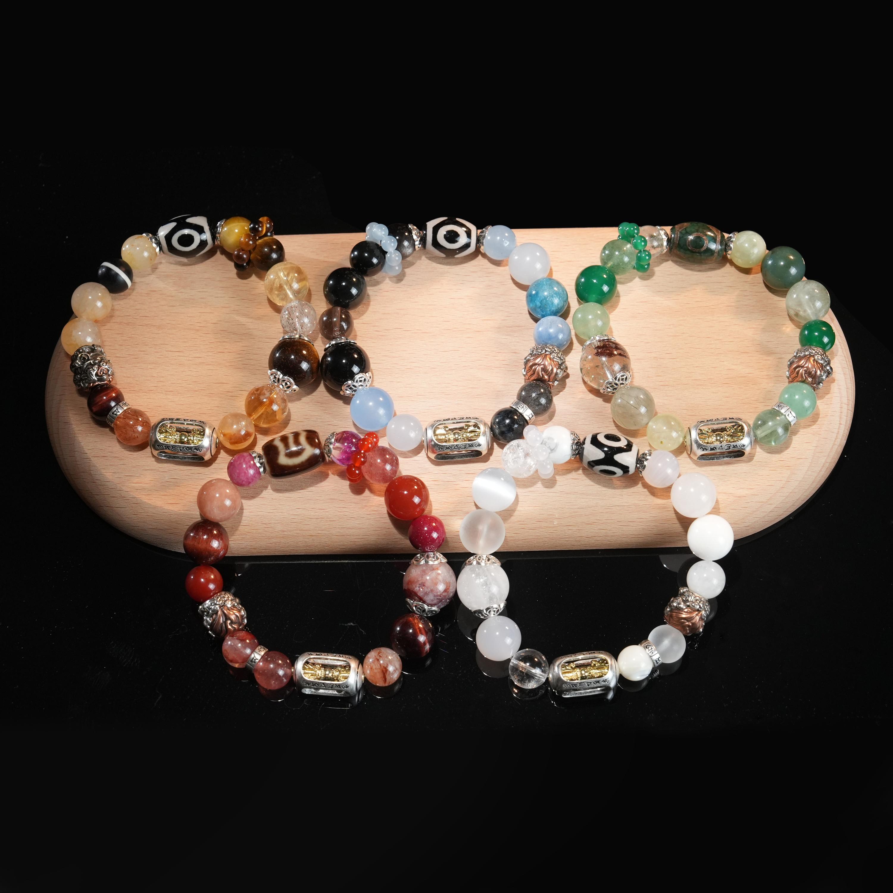 Advanced Birth Chart Reading 1ON1 + Lucky Crystal Bracelet Aligns with Your Personal Energy
