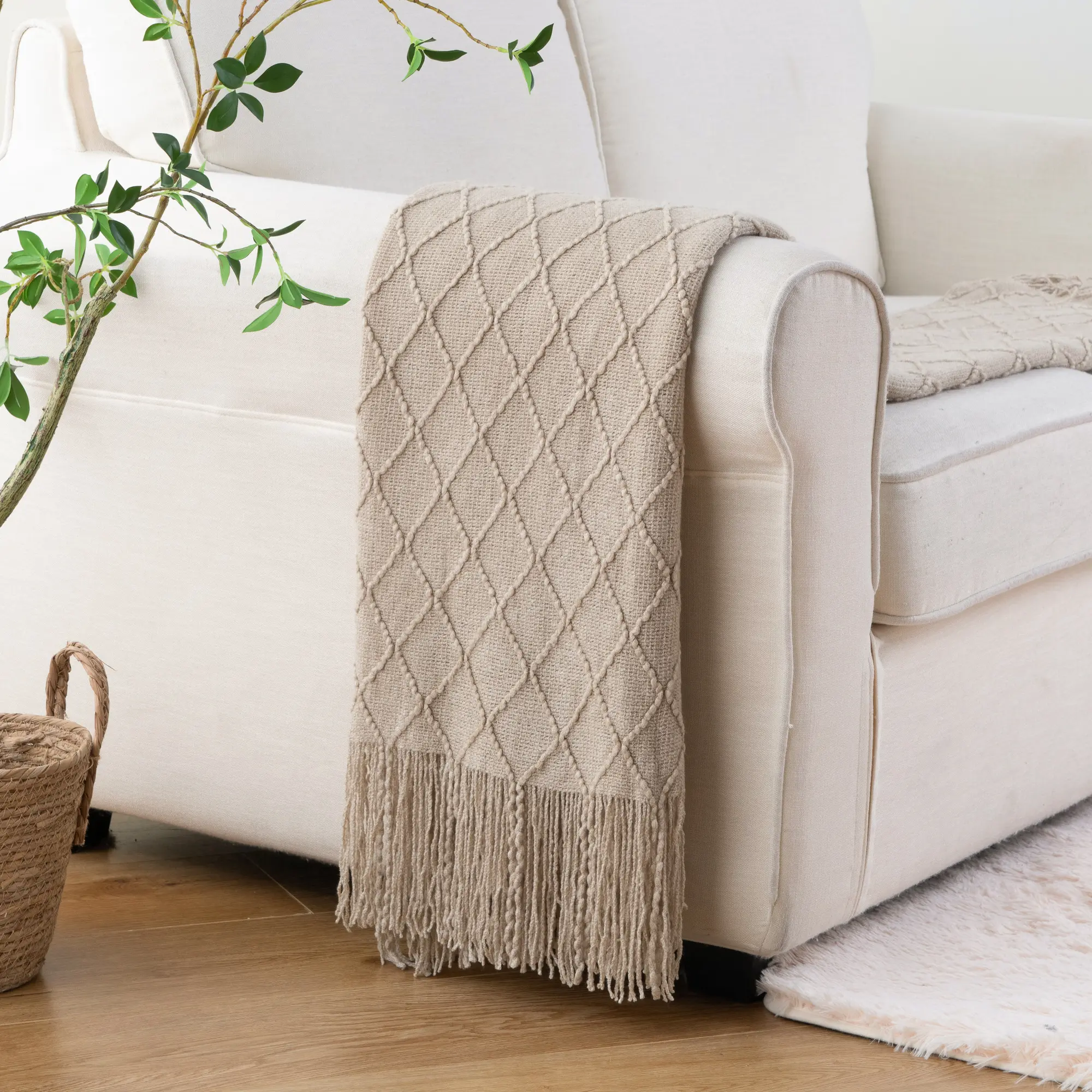 Battilo | Lightweight Summer Tassel Throw Blanket - Soft Lattice Decorative Blanket for Couch, Bed, Bedroom Decor, House Decor, Comfort Fall throw blanket,50"x60"