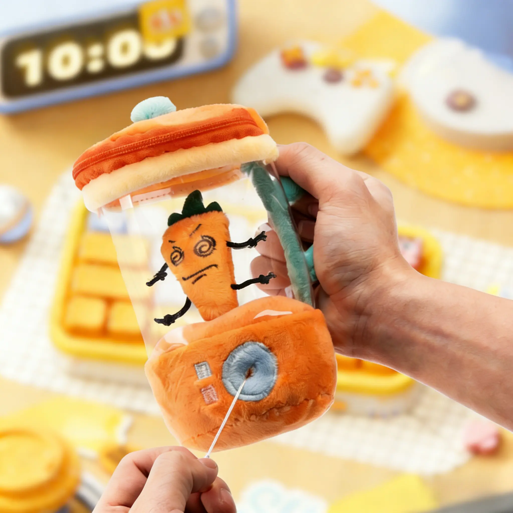 Homeyibe Whirling Carrot Squishy Fidget Plush Keychain - Fidget Keyring, Key Charm Accessories, Stress Relief Stuffed Desk Toy, Kids' Party Favors, Cute Birthday Gift, Home & Office Decor