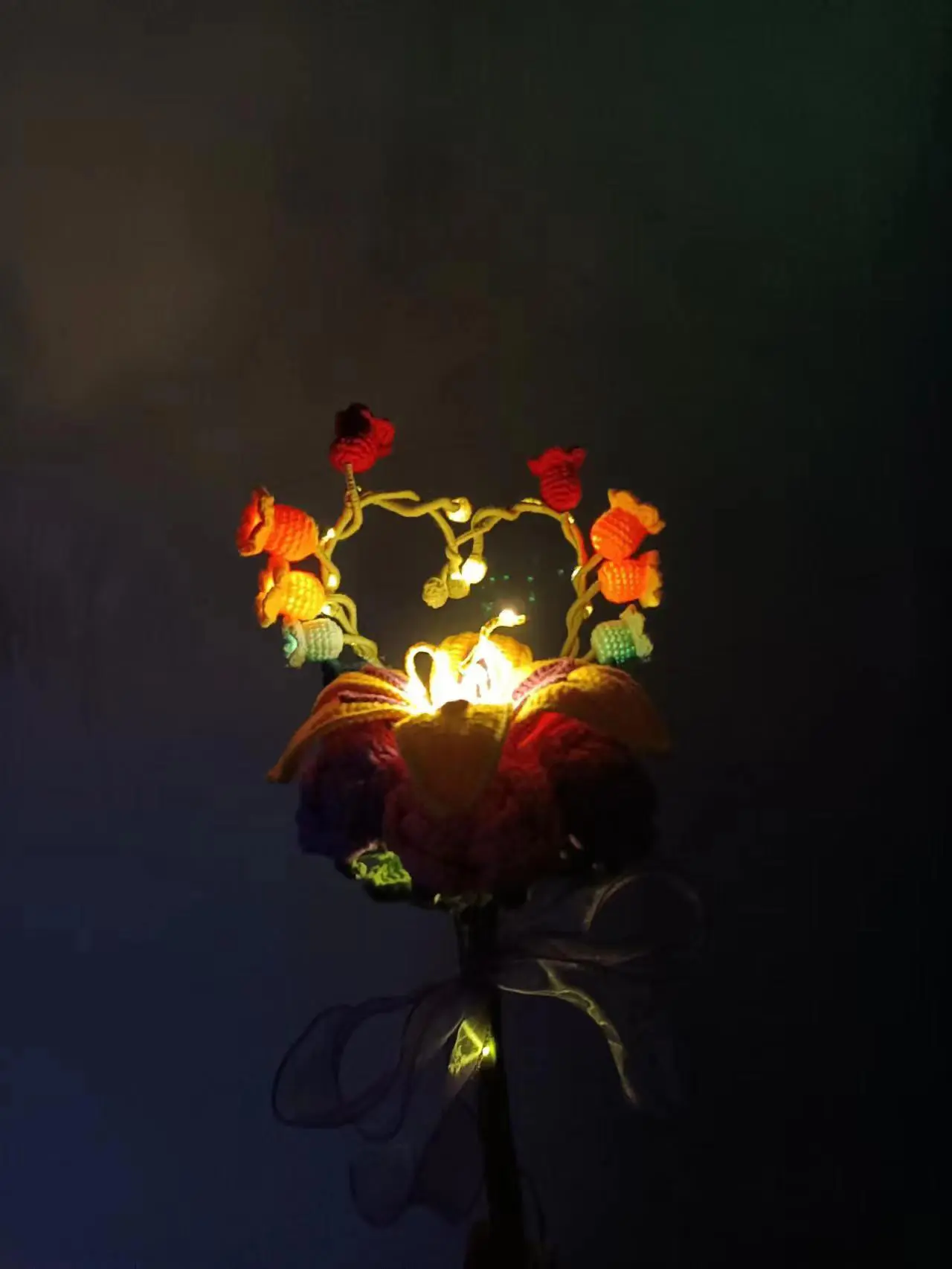 yarn crochet flowers / gifts for her / Christmas gifts / Lanterns with lights