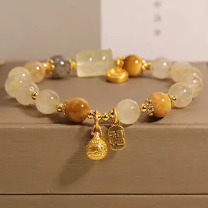 I want to pull my luck back slowly. Lucky bracelet
