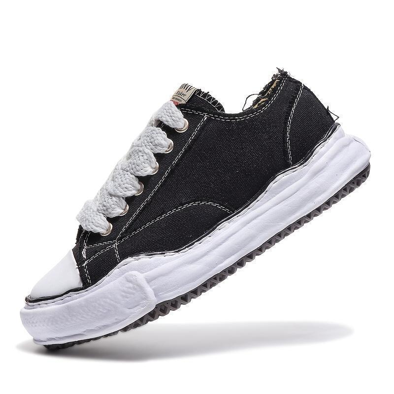 Men'S And Women'S Board Shoes Putian Thick Soled Shell Head Shoes Explosion Increase Casual Shoes