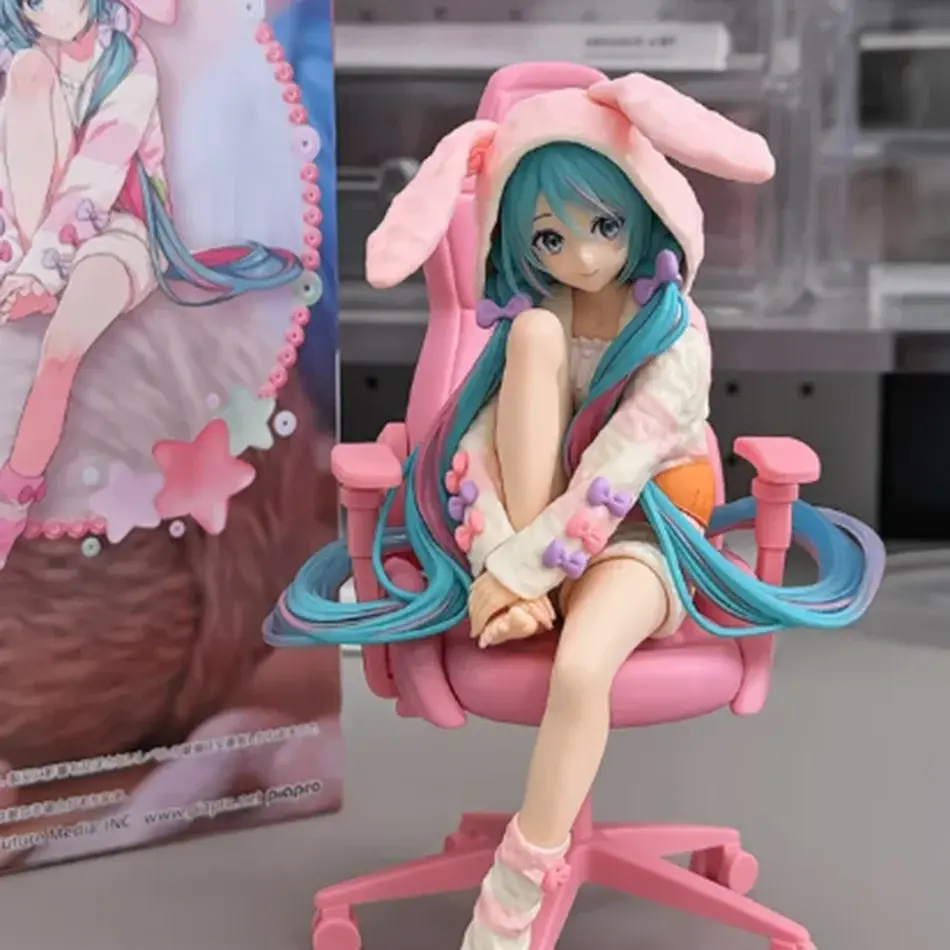 New 15CM Anime HATSUNE MIKU Figure Noodle Stopper Figure Rabbit Ear Pajamas Model Toy Doll Aciton Figure Collection Gift PVC