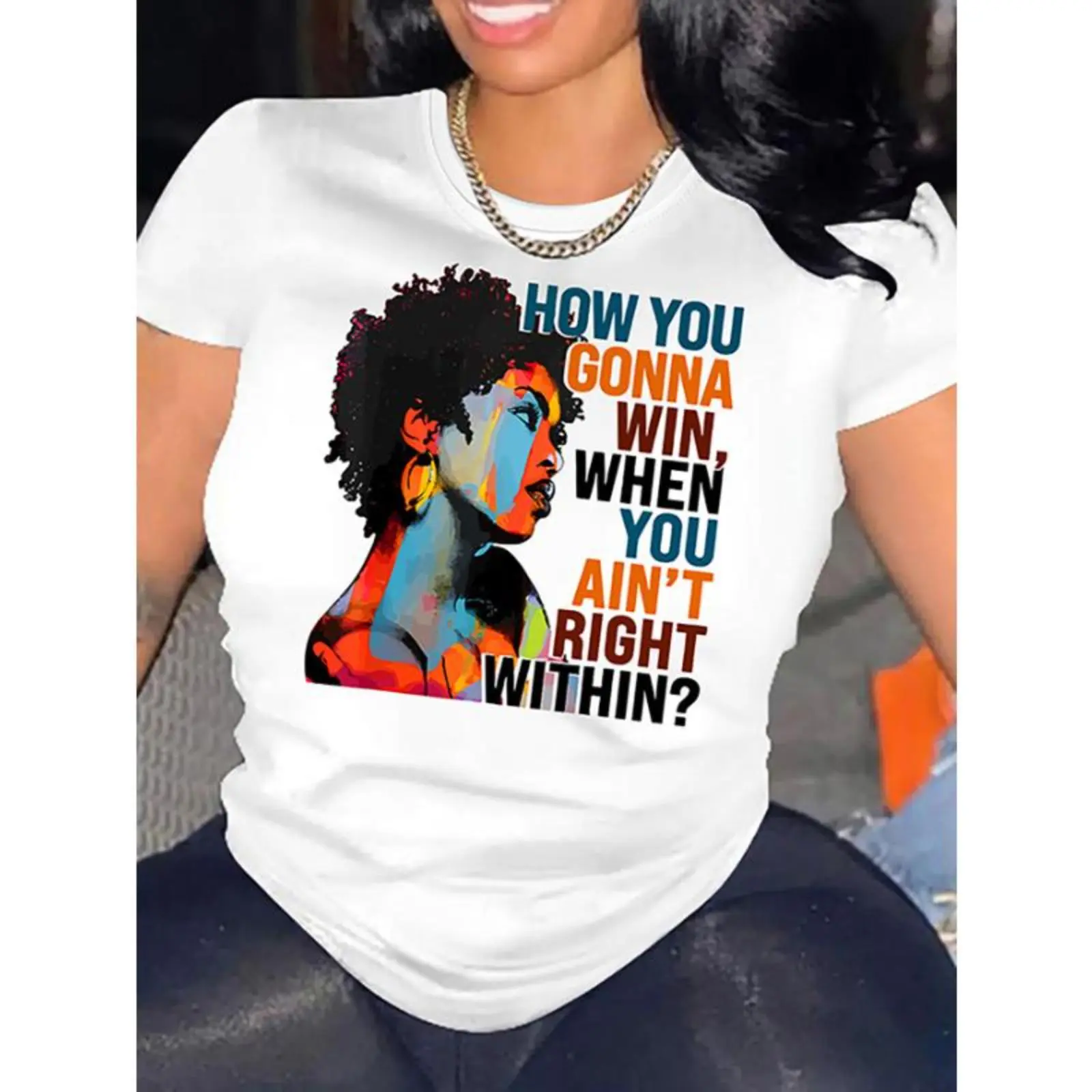 [] A Crew Neck, Relaxed Fit T-Shirt For The Spring And Summer Season Featuring An African American Graffiti Portrait Print And Made From cotton Knit Fabric. T-Shirt For Men And Women