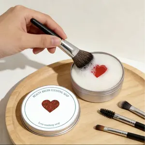 Makeup Brush Cleaner with Universal Silicone Cap Makeup Brush Cleaner Soap with Silicone Cleaning Pad,Savon nettoyant pinceaux Solid brush cleaner Plush