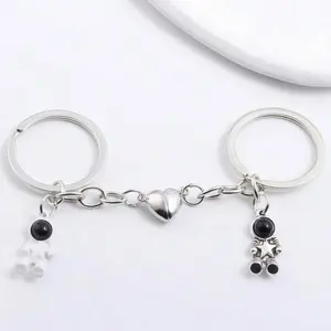 2pcs Couple Heart & Spaceman Charm Keychain magnetic bracelets ed c accessories