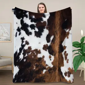 Soft Funny Cow Print Flannel Throw Blanket Soft Blanket Cute Warm All Season Breathable Comfortable Cozy Bedding For Home Office Sofa Travel Camping Car Gift For Her