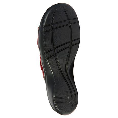 Clarks Collection Merliah Belle Heritage Casual Leather Wedge Sandal