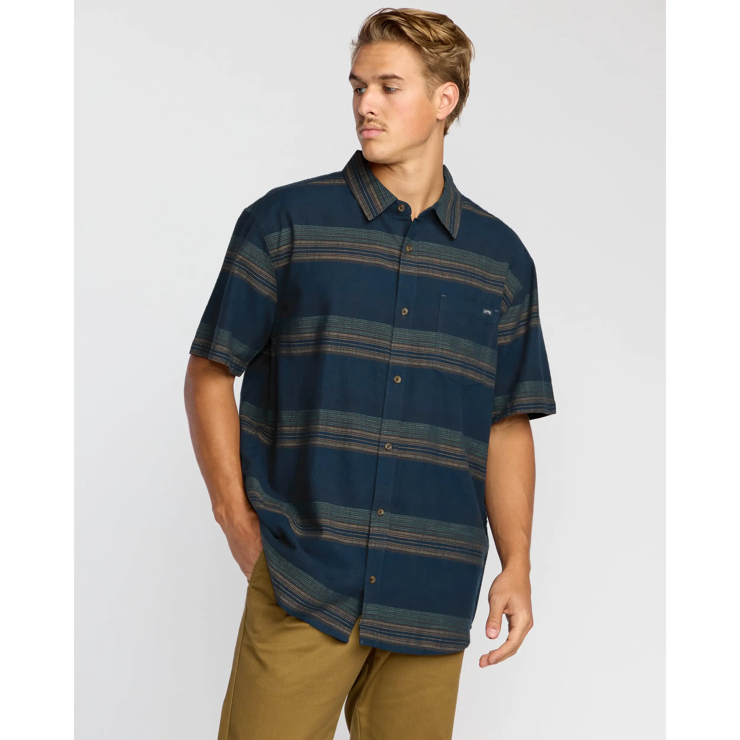 BILLABONG Men's All Day Stripe Short Sleeve Shirt, 100% Cotton Regular Fit, Beach Weekend Getaways