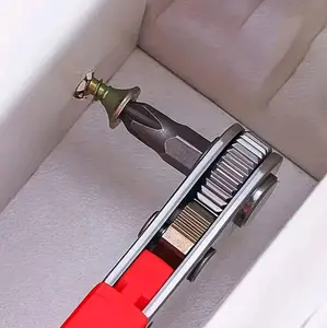 Rachet Screwdriver Handle for Narrow Spaces - Compact Design for Precise Work in Tight Spaces