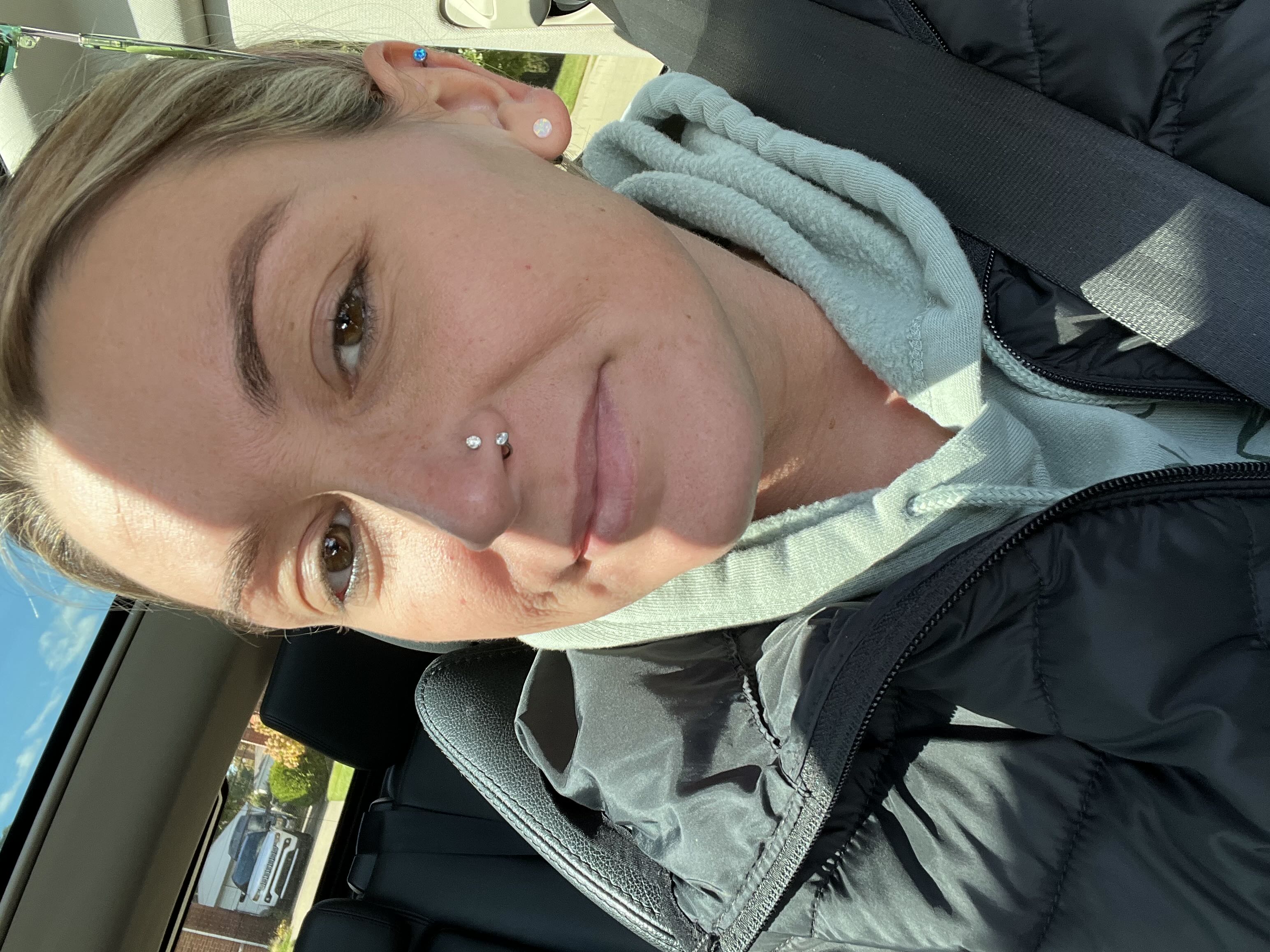 Oufer 20G Horseshoe CZ Nostril Nose Hoop Cartilage Lobe Piercing Ring 316L Stainless Steel Unisex Body Jewelry with Free Ball Crabber