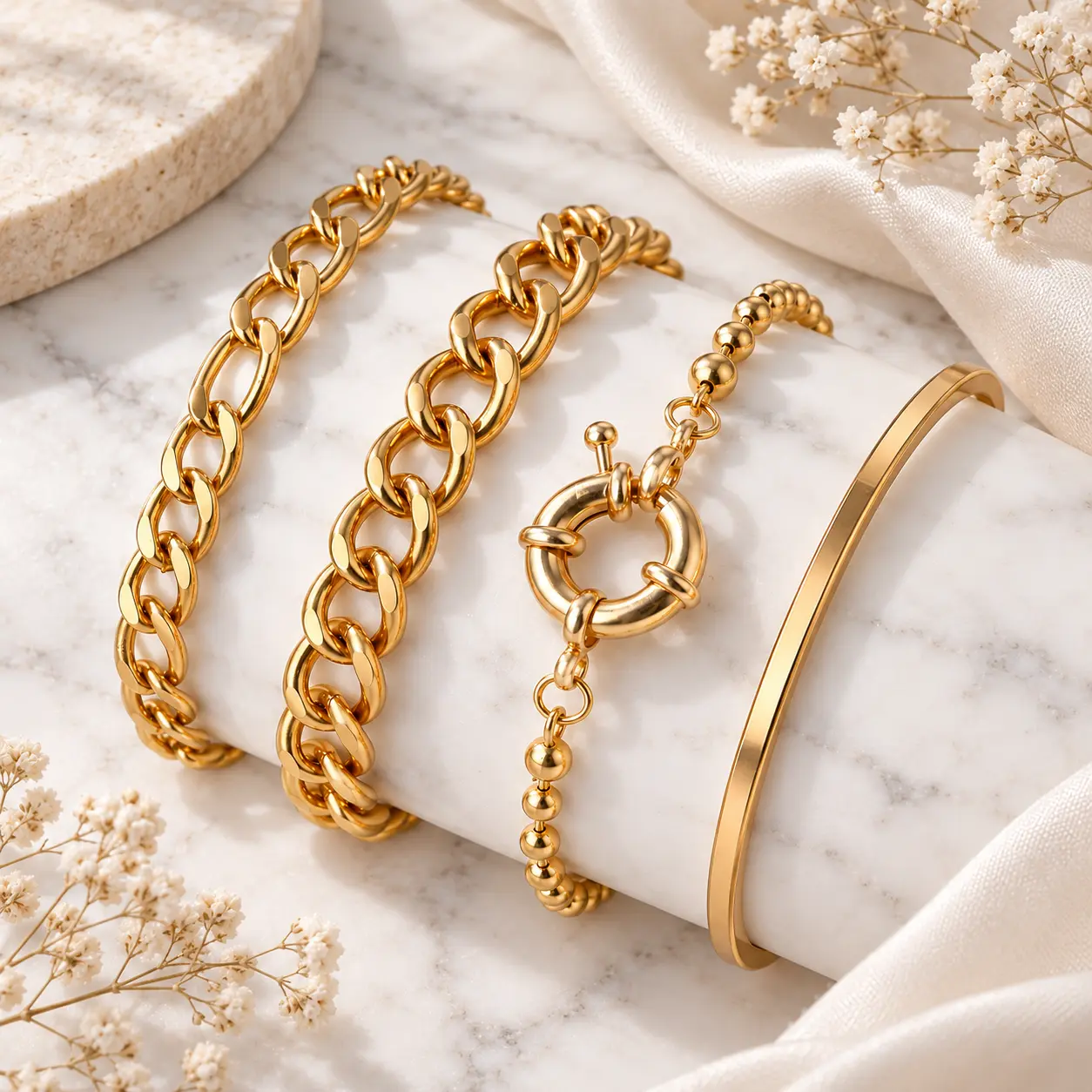 4PCS Layered Bracelet Set for Women, Gold-Tone Chain Bracelet kit Stack with Chunky Link, Beaded Clasp & Minimal Bangle, Trendy Stackable Fashion Jewelry for Daily Wear, Party, Date Night, Vacation & Gift