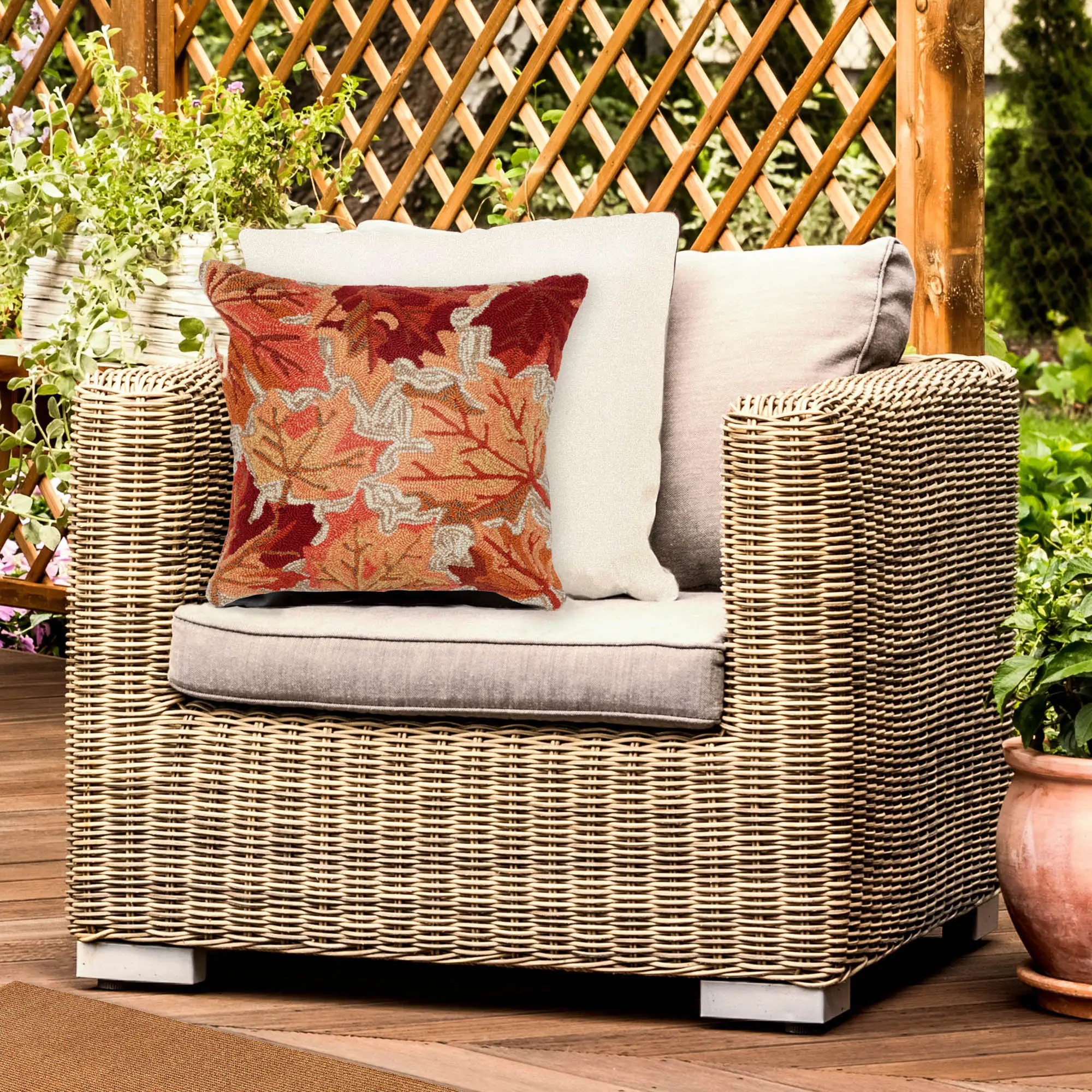 Lush Decor FRONTPORCH Handmade Polyester Blend Indoor/Outdoor Pillow - Transitional Graphic Botanical Leaf Accent, Outdoor Cushions for Patio Furniture, Chair, Deck, Nursery (Falling Leaves), Creative Decorative Cushion