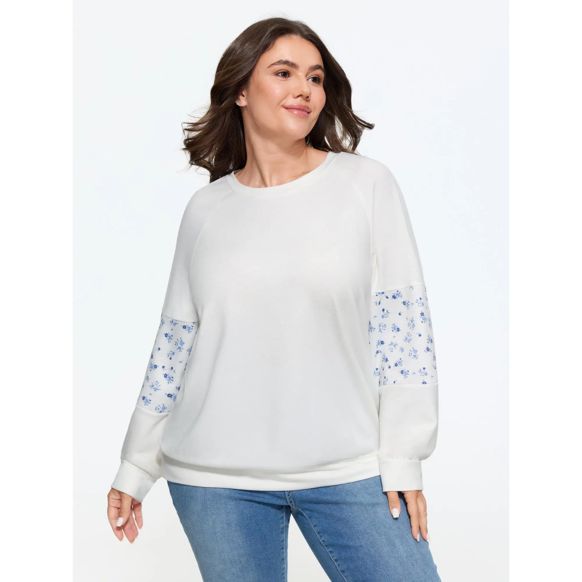 BloomChic Floral Patchwork Sleeve Loose Fit Sweatshirt 【M-6XL】 BloomChic Floral Patchwork Sleeve Loose Fit Sweatshirt 【M-6XL】