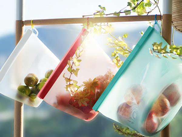 CuLiDing Reusable Premium Silicone Food Storage Bags 4 Pack with 2 Sandwich, 1 Lunch, and 1 Half-Gallon, Multi-Use & Sous Vide Stand-Up Pouches for Soup and Leftovers, Microwave, Dishwasher and Freezer Safe, BPA Free CuLiDing Reusable Premium Silicone Food Storage Bags 4 Pack with 2 Sandwich, 1 Lunch, and 1 Half-Gallon, Multi-Use & Sous Vide Stand-Up Pouches for Soup and Leftovers, Microwave, Dishwasher and Freezer Safe, BPA Free