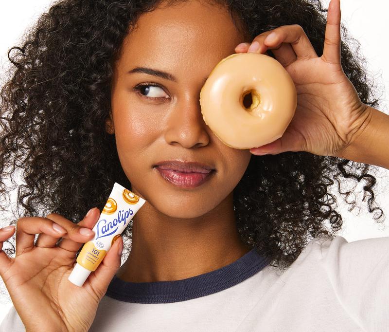 101 Ointment Glazed Donut Multi Balm Stick Lanolin Lip Balm & Face Moisturizer, Hydrating Wrinkle Care, Vitamin E, All-in-One Skin Balm (10g) 101 Ointment Glazed Donut Multi Balm Stick Lanolin Lip Balm & Face Moisturizer, Hydrating Wrinkle Care, Vitamin E, All-in-One Skin Balm (10g)