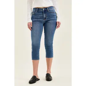Judy Blue Mid Rise Capri Denim Jeans 72122