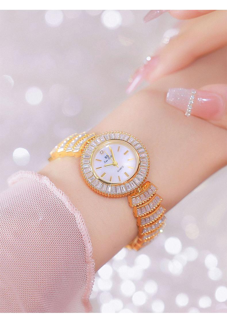 Gold Jewelry Bracelet Watch for Women Luxury Round Dial Full Crystal Design 30M Waterproof Stainless Steel Elegant Wristwatch Fashion Jewelry Gift for Her Sparkling Ladies Watch Trendy Golden Accessories Casual Dress Style