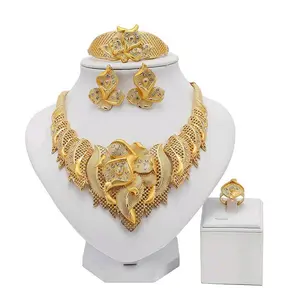 1 Necklace + 1 Pair Of Earrings + 1 Bangle + 1 Ring Traditional Bridal Jewelry Set Paved Rhinestone Match Daily Outfits Gold