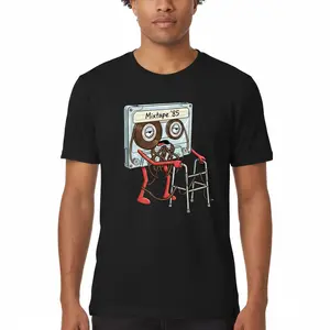 Cotton Old Mixtape '85 Funny Cassette Tape T-Shirt, Retro 80s Music Lover Gift Tee for DJ Fans, Guatemalan Pride Teddy Bear Graphic Design, Vintage 1985 Mix Tape Hip Hop Streetwear, Soft Breathable Casual Top for Men and Women