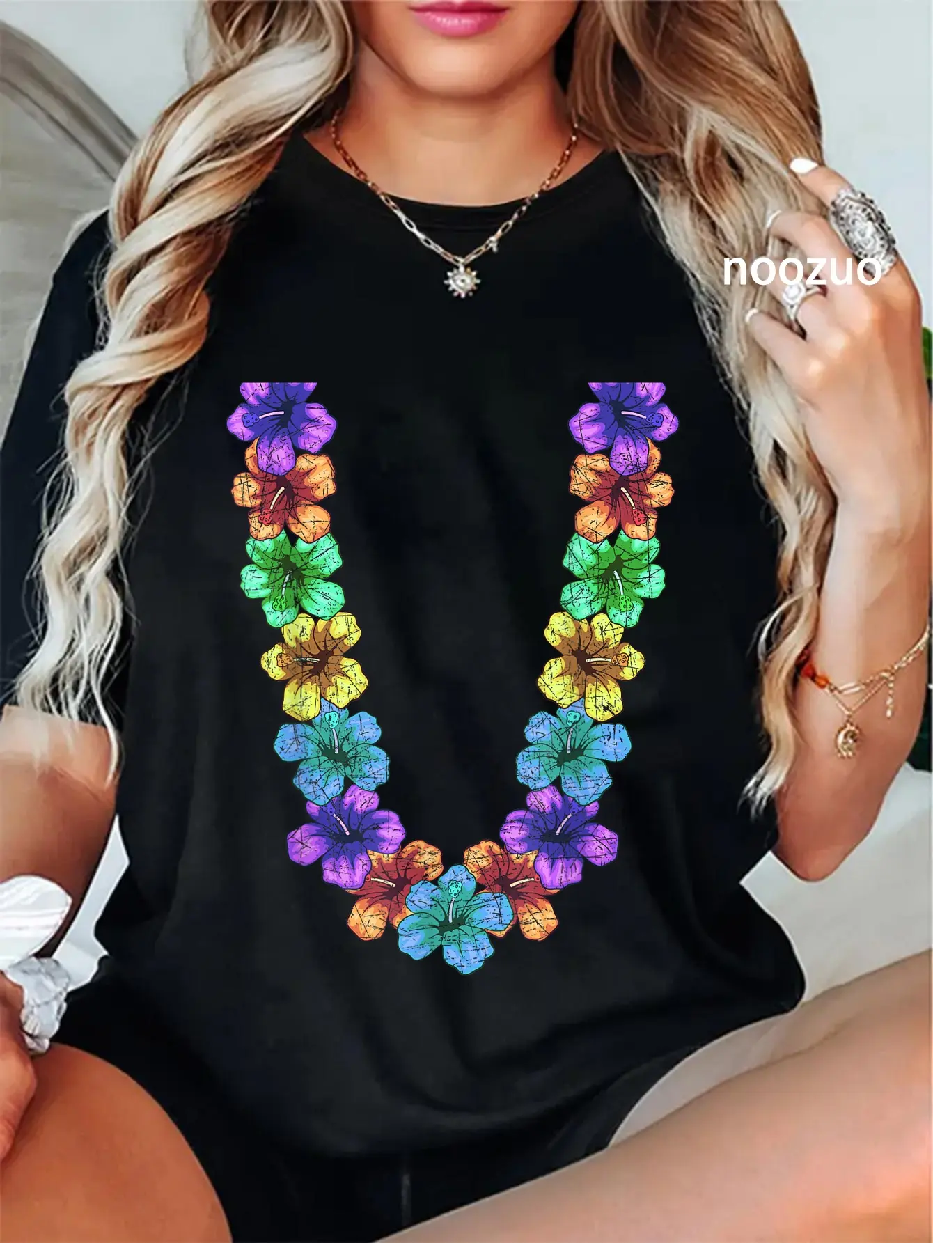 Women's 100% Cotton Pull-On Round Neck Casual Graphic T-Shirt - Flower Print, Chain Print, Distressed Edge, Playful Look, Vintage Tropical Party Top, Wide Size Range
