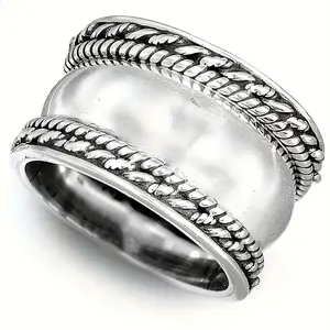 Retro Rope Detail Ring | Comfort-Fit Wide Band for Everyday Elegance