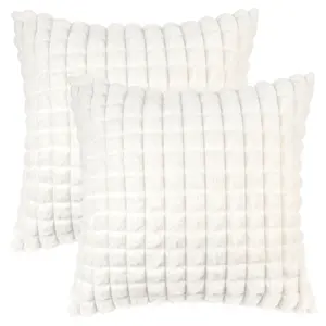 REGALWOVEN 2pcs Checkered Faux Fur Plush Throw Pillow Covers Solid Soft Fuzzy Cozy Decorative Pillowcases for Home Decor Sofa Couch Bedroom Living Room 20 x 20 Inch White