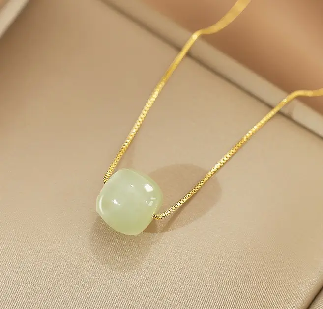 Freaswind S925 Sterling Silver Hetian Nephrite Jade Bead Necklace for Women Minimalist Round Pendant Clavicle Chain Elegant Fashion Jewelry