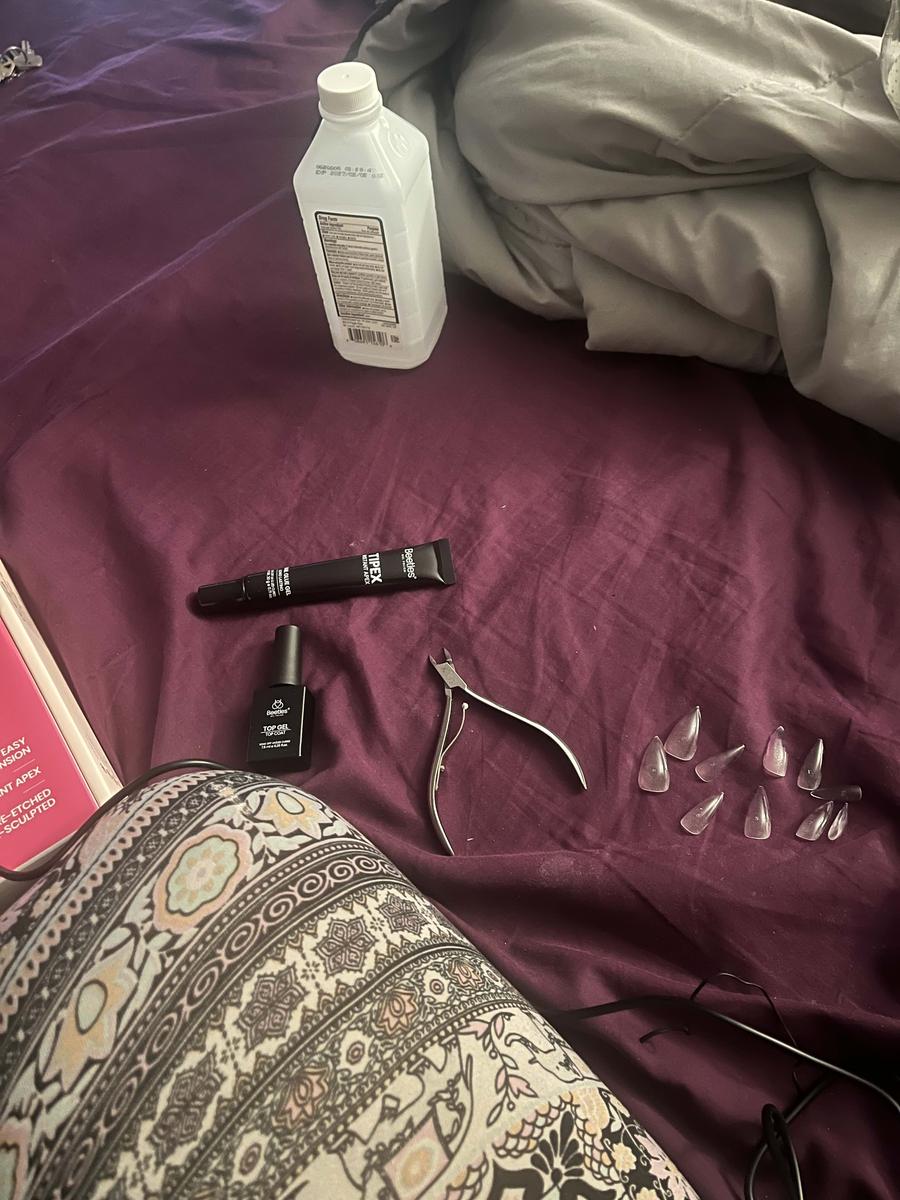 Item: 224PCS Medium Stiletto All in One Kit