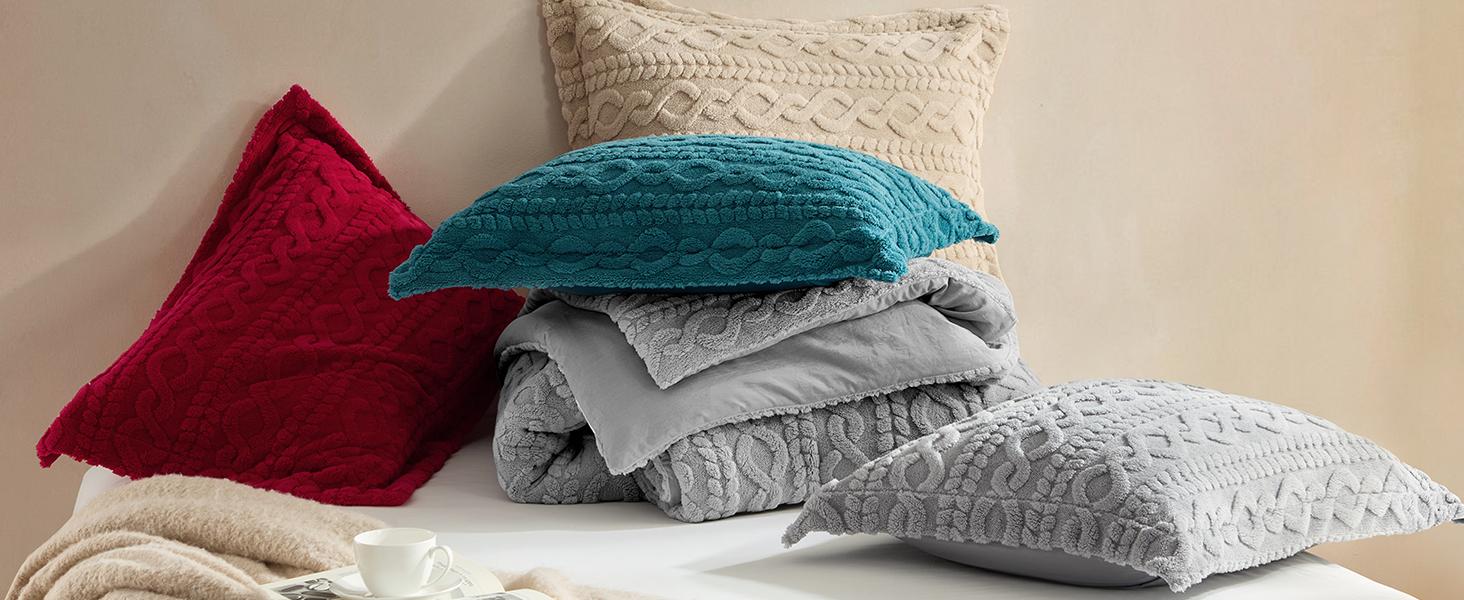 HOMELIKE MOMENT Queen Size Reversible Fluffy Fleece Comforter Set Ultra Soft Cozy Machine Washable Bedding for Christmas Winter Dorm & Bedroom Decor Beige 3-Piece Set, Valentines Gifts