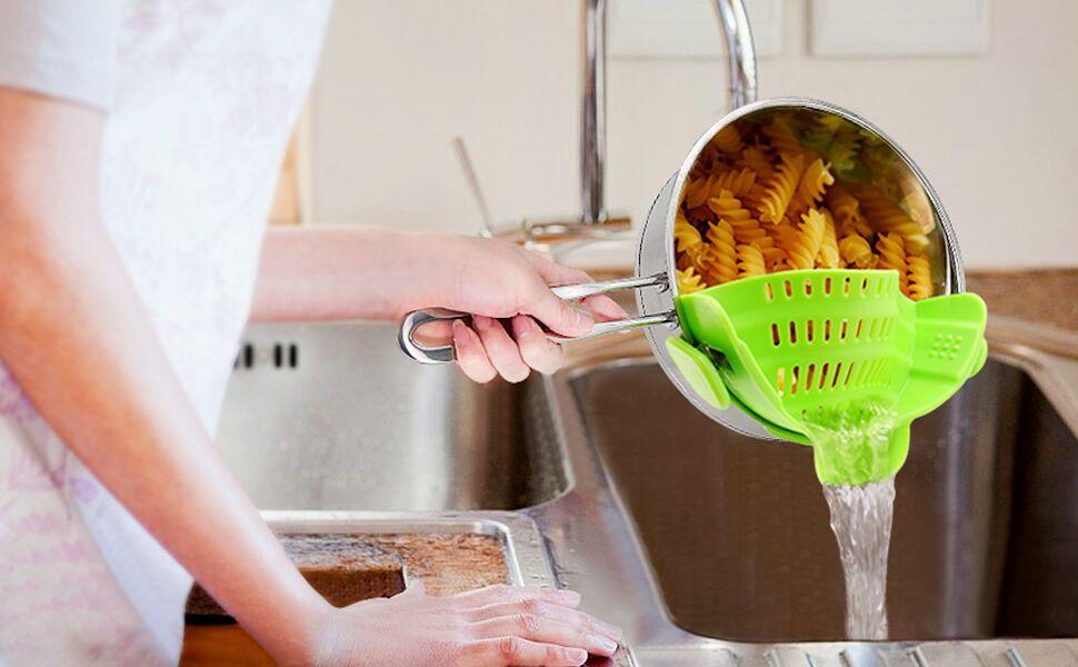 Clip On Colander Silicone Clip On Strainer for Pots and Bowls, Pasta Vegetable Pot Strainer Drainer Kitchen Tools Accessories