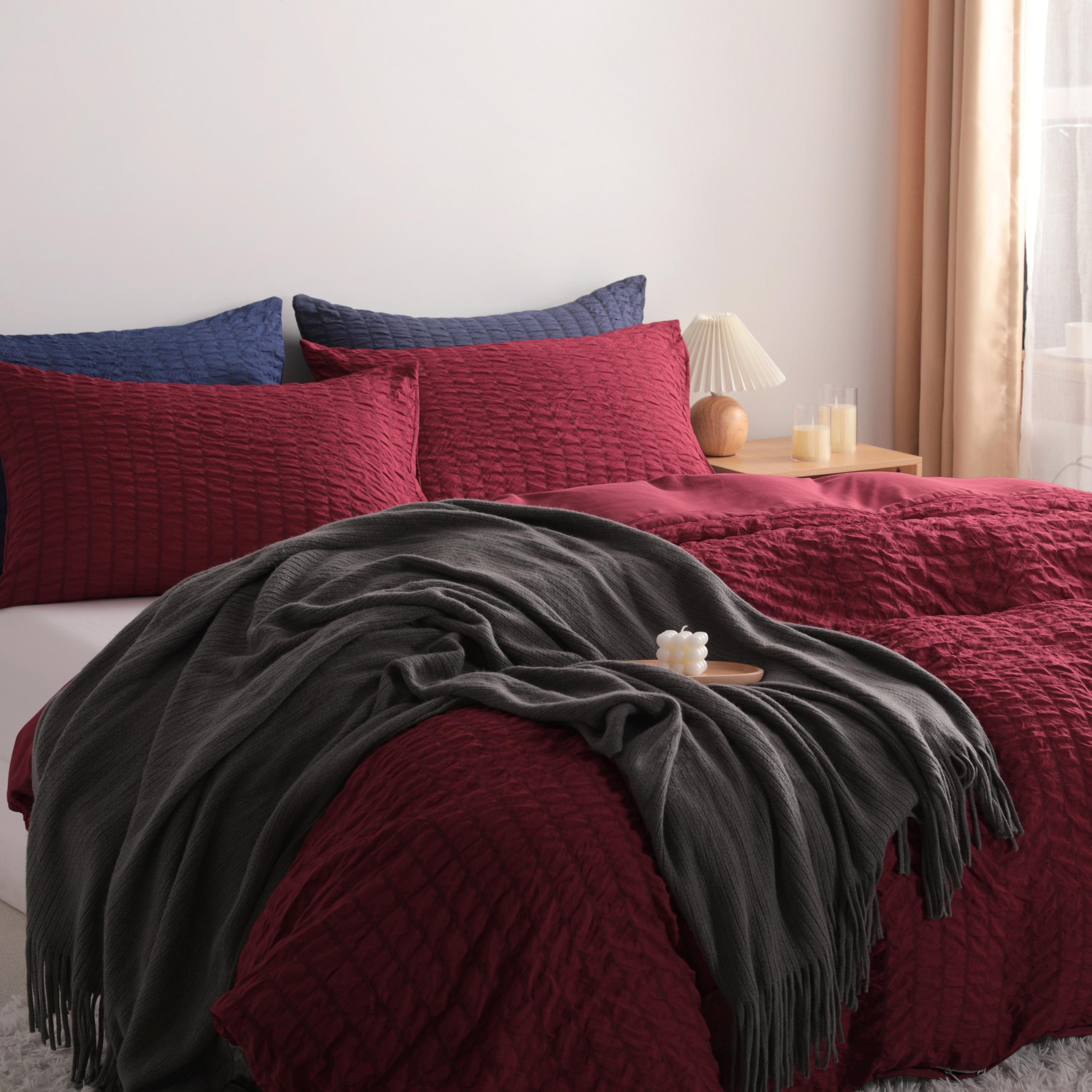 NTBAY Duvet Cover Set, Seersucker Textured Stripe Washed Microfiber Comforter Cover with Zipper Closure