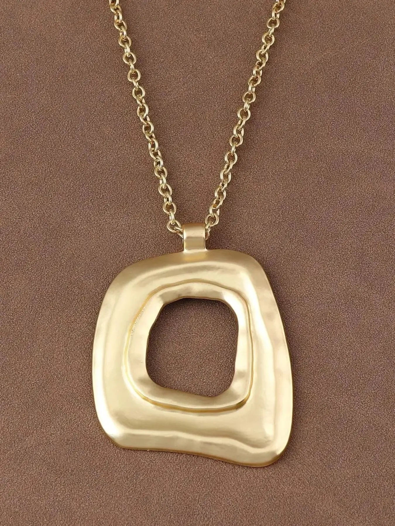 Boho Style Pendant Necklace, Large Open Charm Chain Jewelry, Fashionable Daily Wear & Party Accessory, Chunky Charm Necklace, Alloy Necklace, Fashionable Jewelry Accessories, Trendy Charm Necklaces