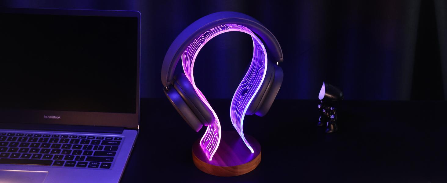 Walnut Wood Headphone Stand with Blue Pink LED Night Light – Perfect Birthday, Valentine’s Day & Christmas Gift for Gamers, Men, and Music Lovers