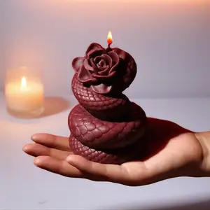 Romantic Handcrafted Rose-Shaped Sculpture Low-Temperature Candle Gentle on Skin Dripping Wax Couple's Romantic Ambiance Scented Candle Home Decor Accent Piece The Ideal and Heartfelt Gift for Valentine's Day Anniversaries and Other Special Occasions