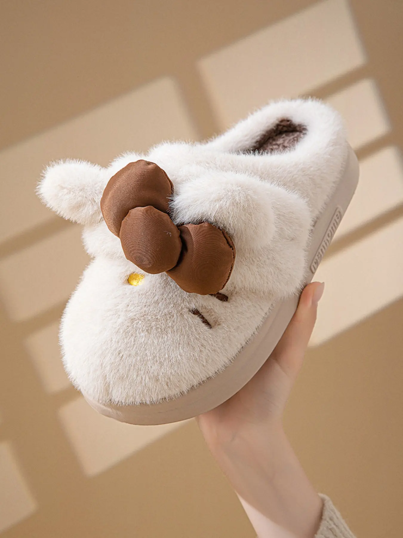 Women's Winter Cotton Casual Slippers with Cute Bow Design, Indoor Home Warm Shoes, Fashionable Two-Wear Style for Cold Weather, Fuzzy House Slippers